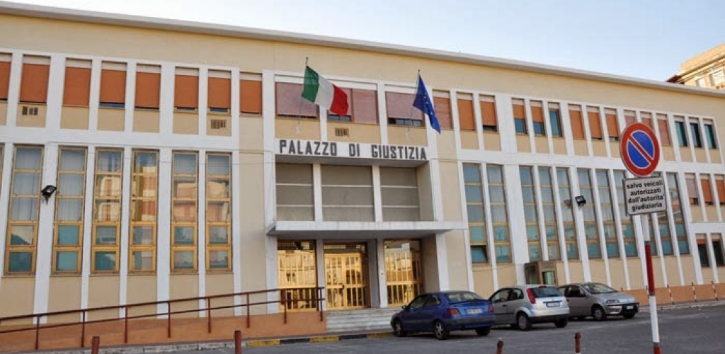 Foto carousel del Tribunale di Locri